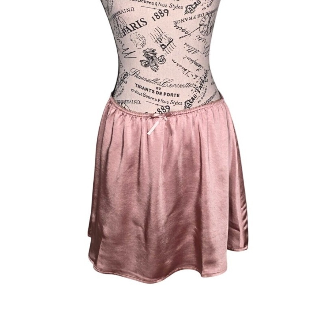 Lulus Delicate Aesthetic Mauve Satin Bow Mini Skirt Size M NWT